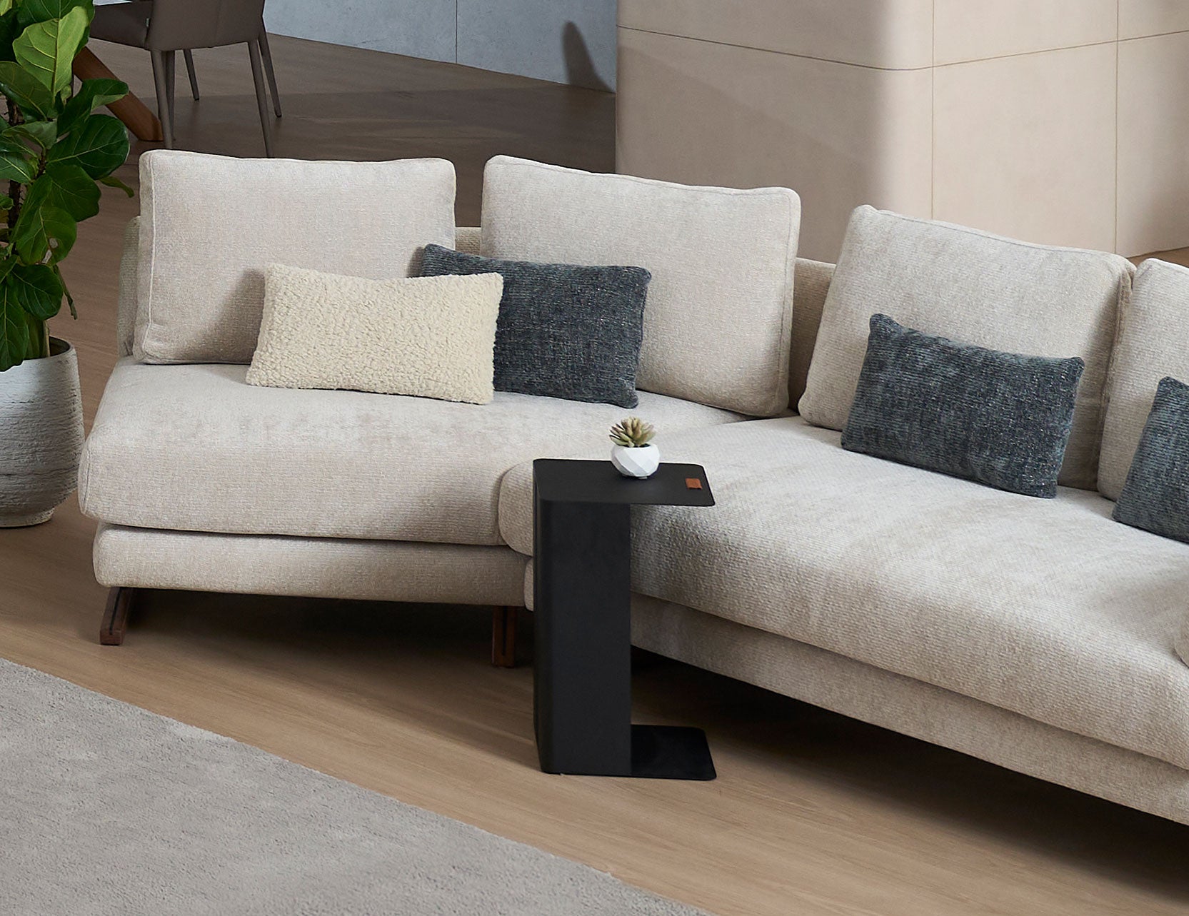 Stem coffee table shown from a front angle