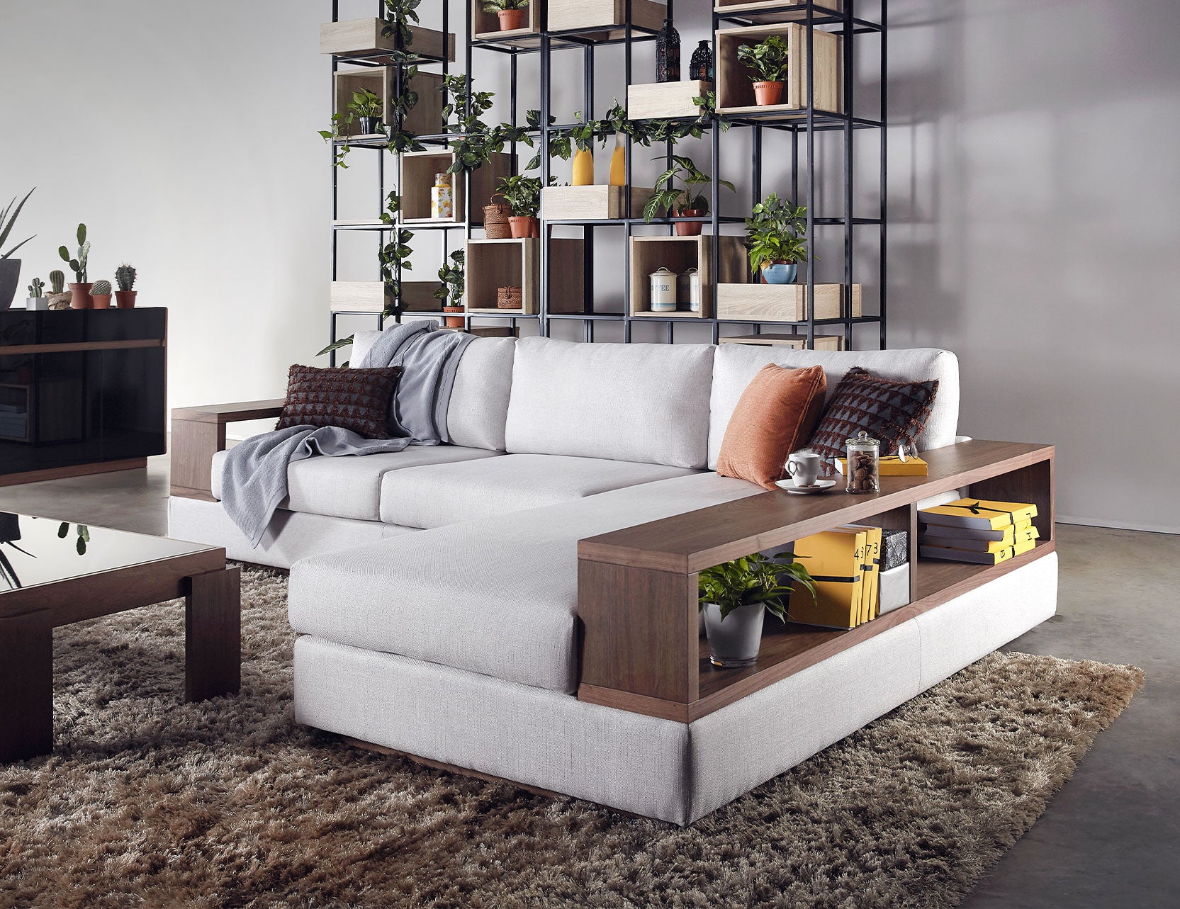 Elda fabric sofa with a refined contemporary form