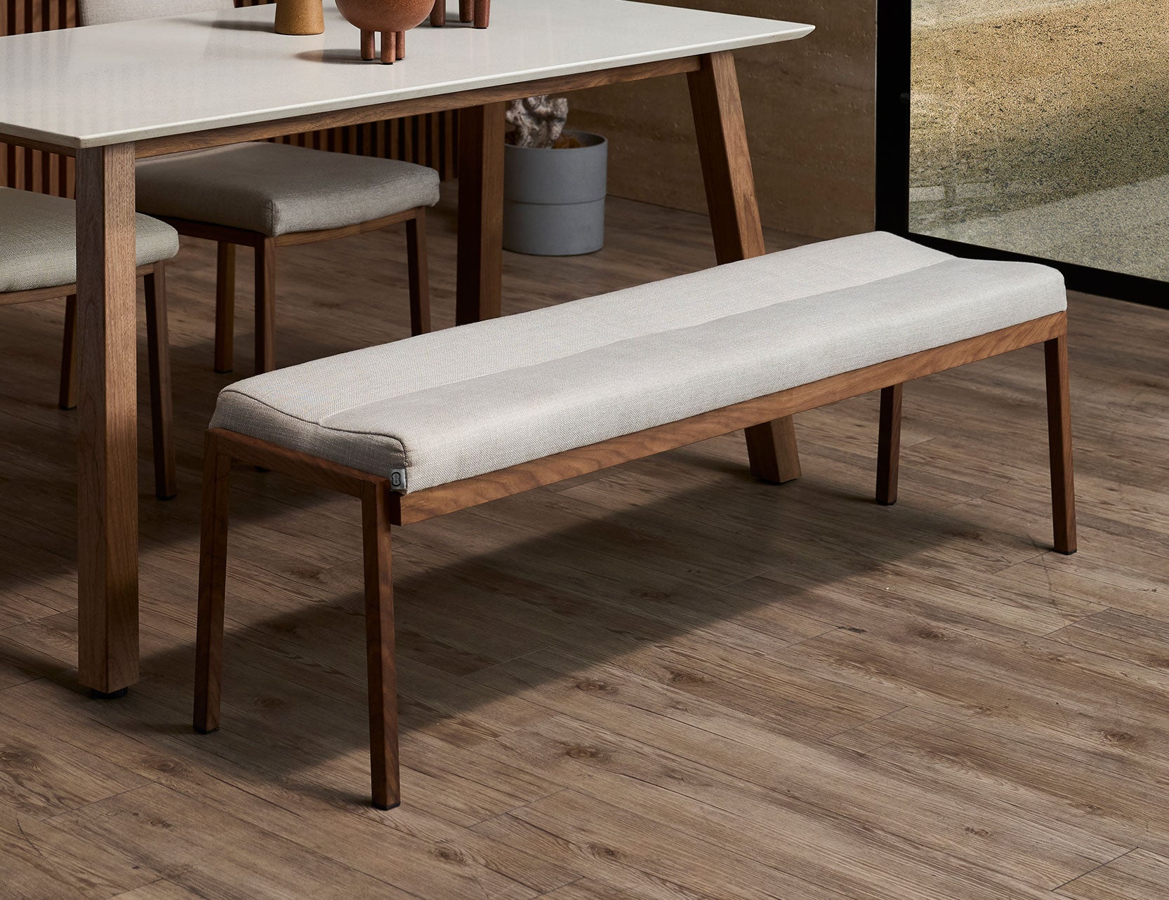 Flex dining bench with a clean modern upholstered design