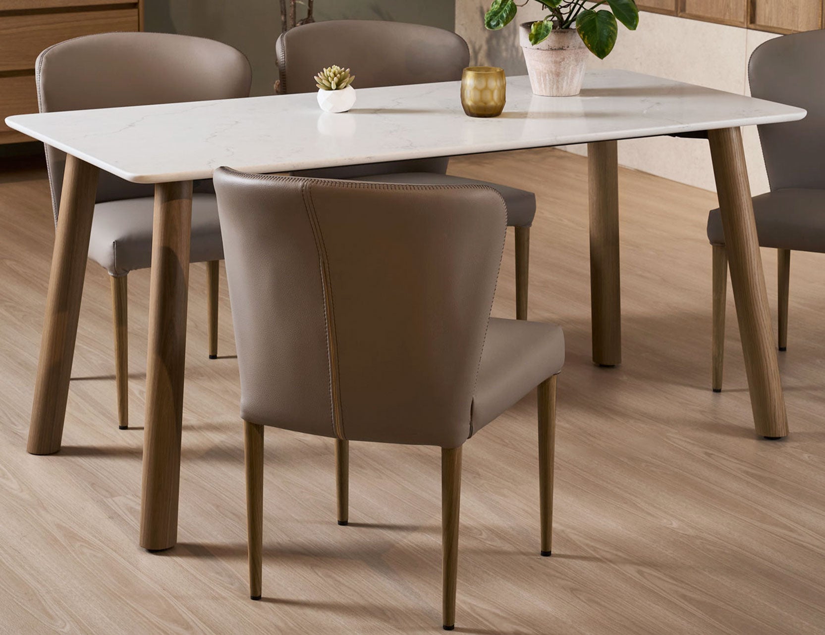 Anne dining chair with walnut veneer finish