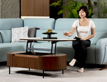 Fluto coffee table highlighting its sculptural base